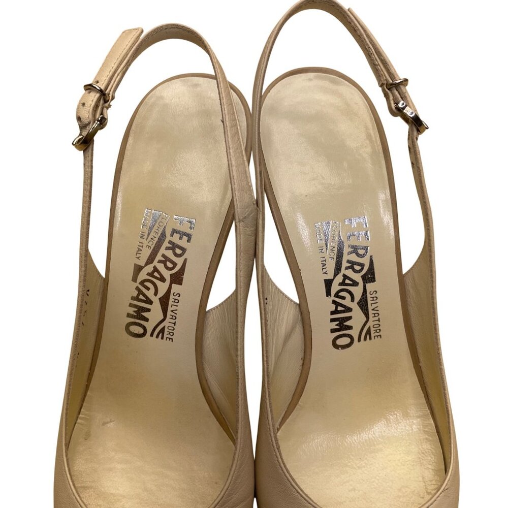 Salvatore Ferragamo Women’s White Leather Slingback Magnolia Carisa Heels 7.5 - Picture 6 of 11